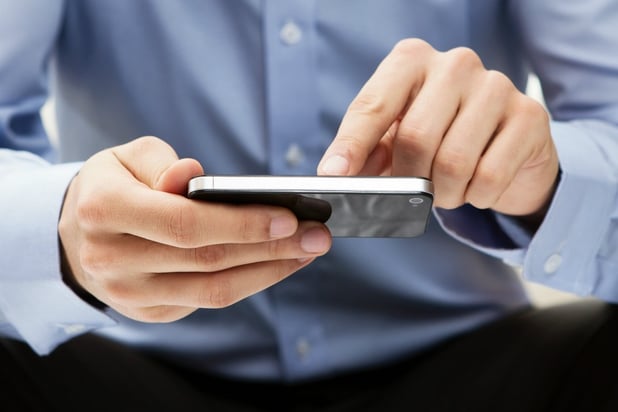 Employee-on-SmartPhone